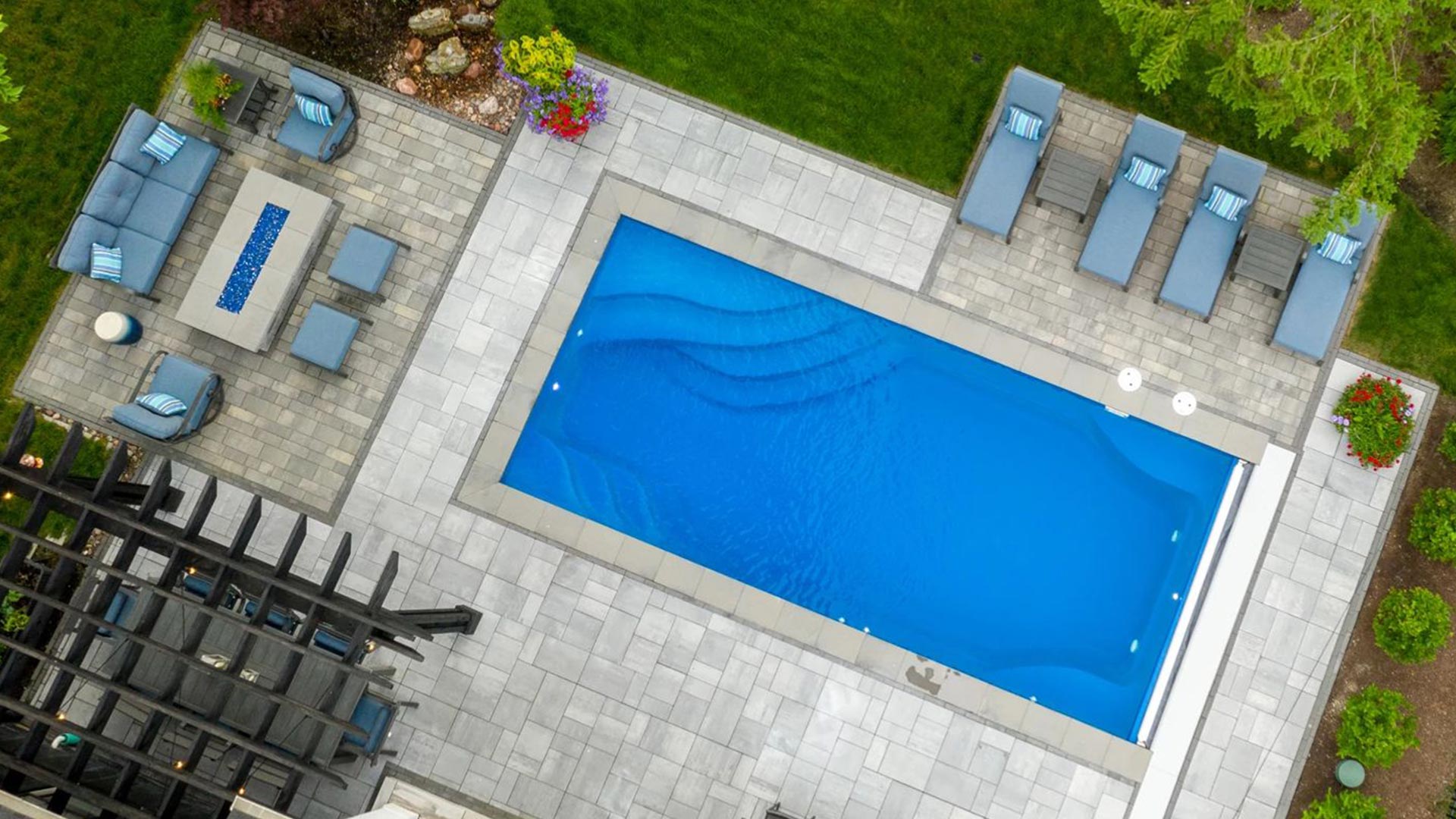 top-view-residential-deck-pool-tyler-tx
