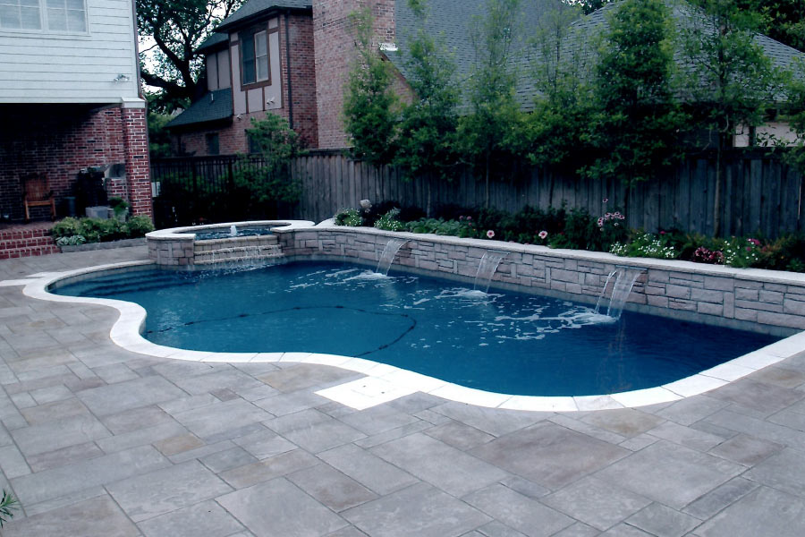back-yard-tile-residential-pool-tyler-tx